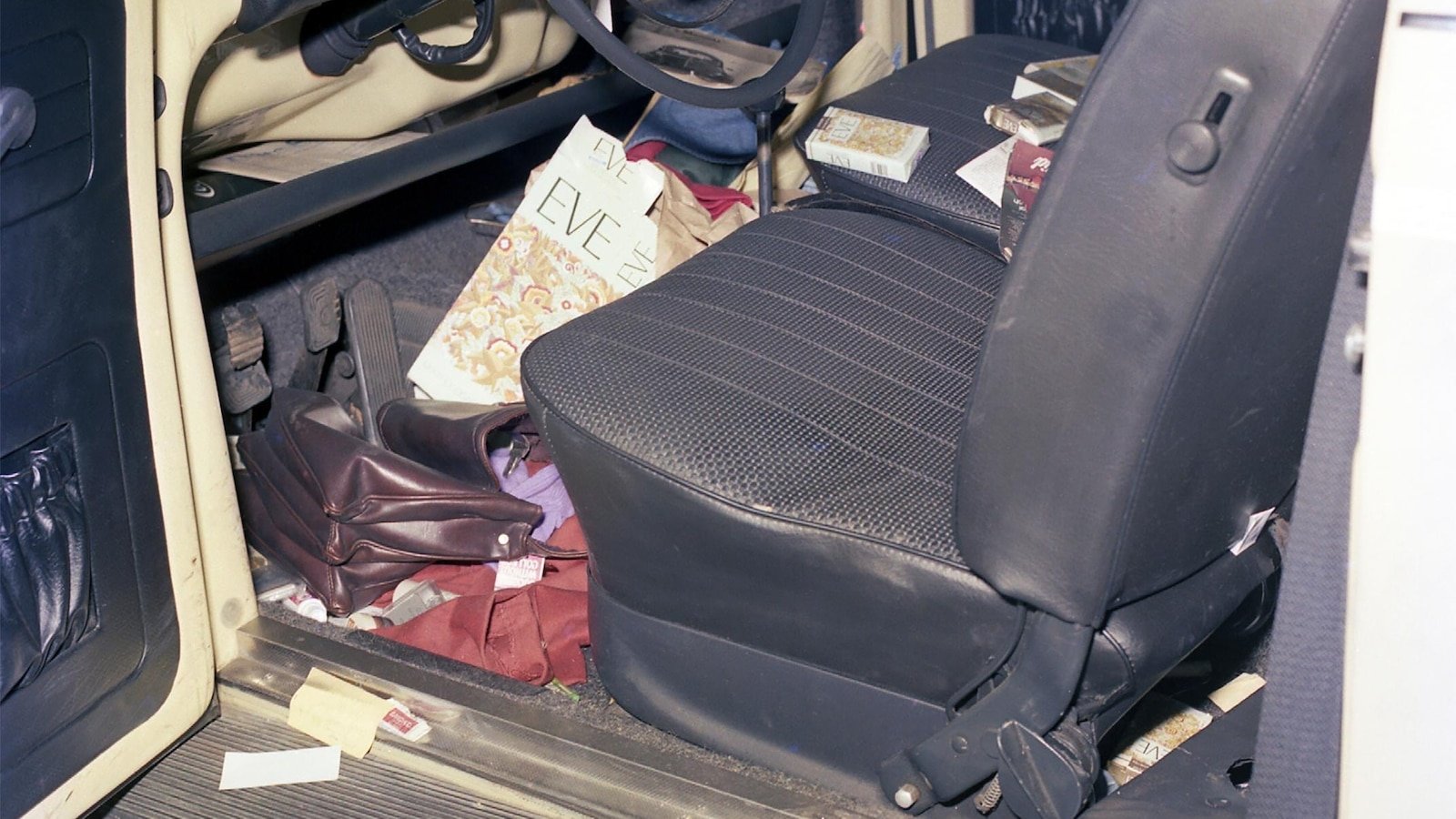 Digital footprint in the cardboard of cigarettes leads to the arrest in 1977 death of young woman