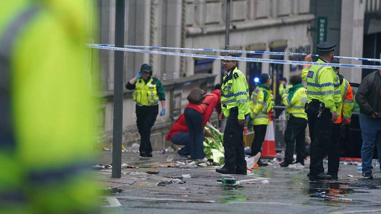Dozen wounds after the driver crossed the pedestrians in the Liverpool victory parade: officials