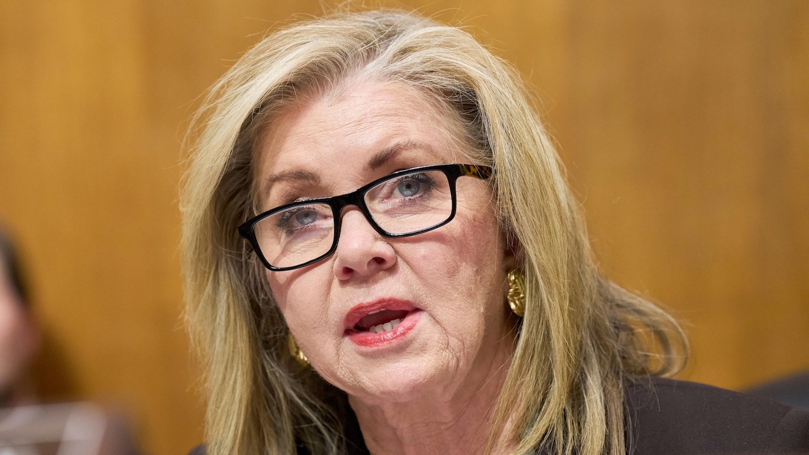 Industry leaders urge the Senate to protect against Deepfakes without falsification law