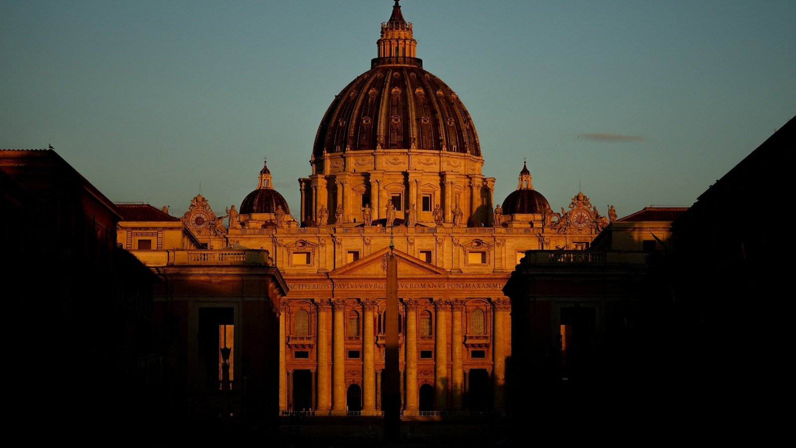 Live updates of the papal conclave: the cardinals meet in the Vatican to choose the next Pope