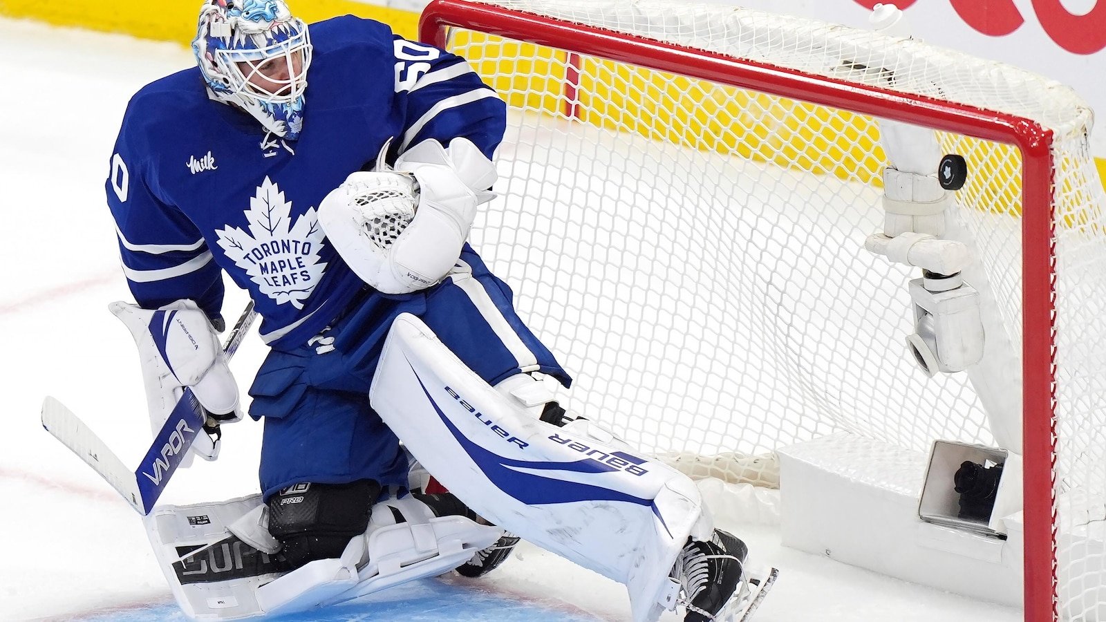 Maple Leafs goalkeeper, Joseph Woll, will start starting game 2 against Panthers