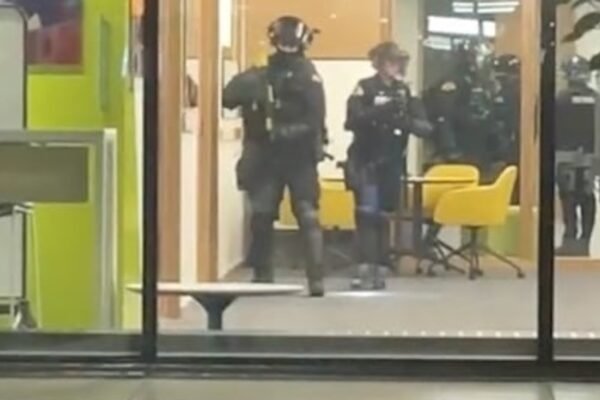 More than 25 protesters arrested after taking care of the University of Washington building