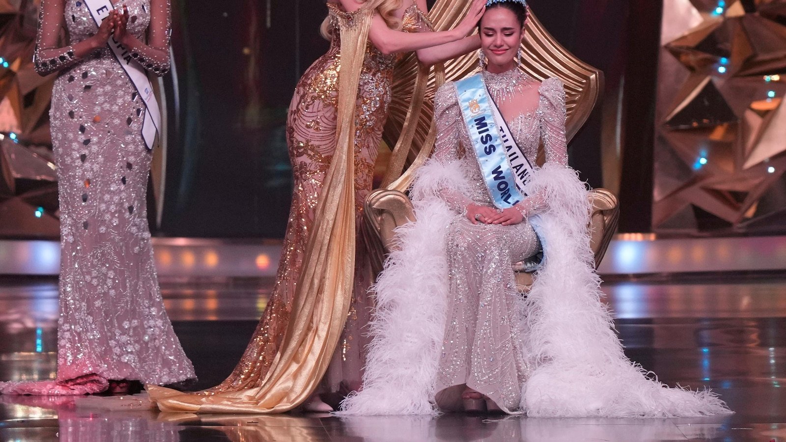 OPAL Suchata Chuangsri of Thailand crowned Miss World 2025