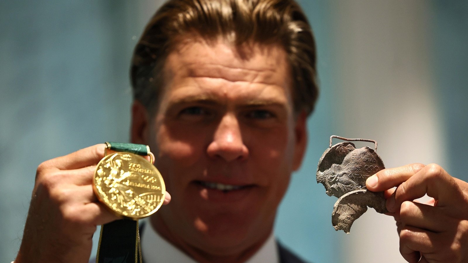 Olympic Swimming Gran Gary Hall JR granted 10 medals to replace the destroyed ones in Los Angeles fires