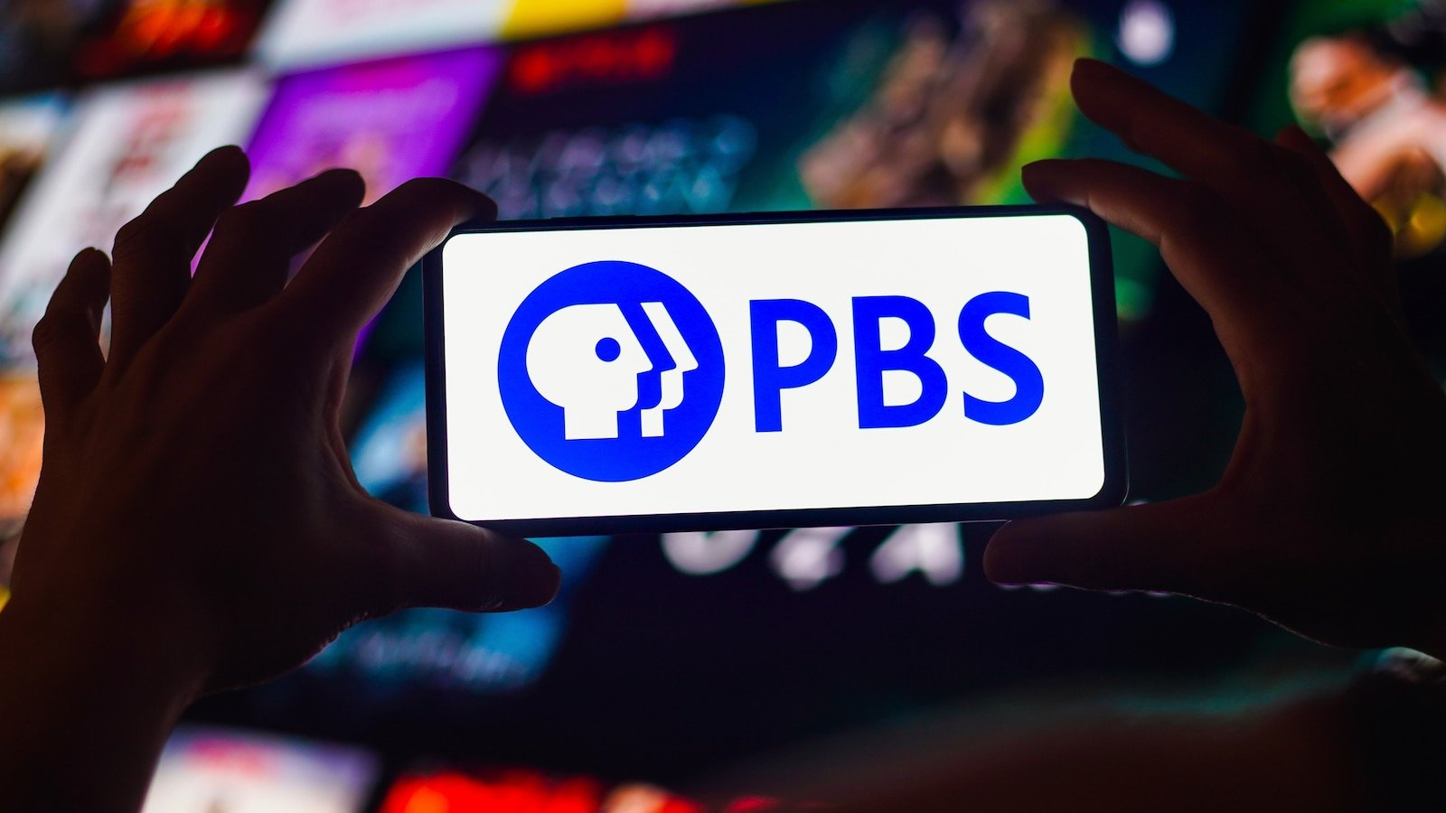 PBS demands the Trump administration by executive order aimed at the public transmission