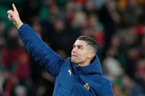 Ronaldo mocks the future saying that 'chapter ends' with al-nassr