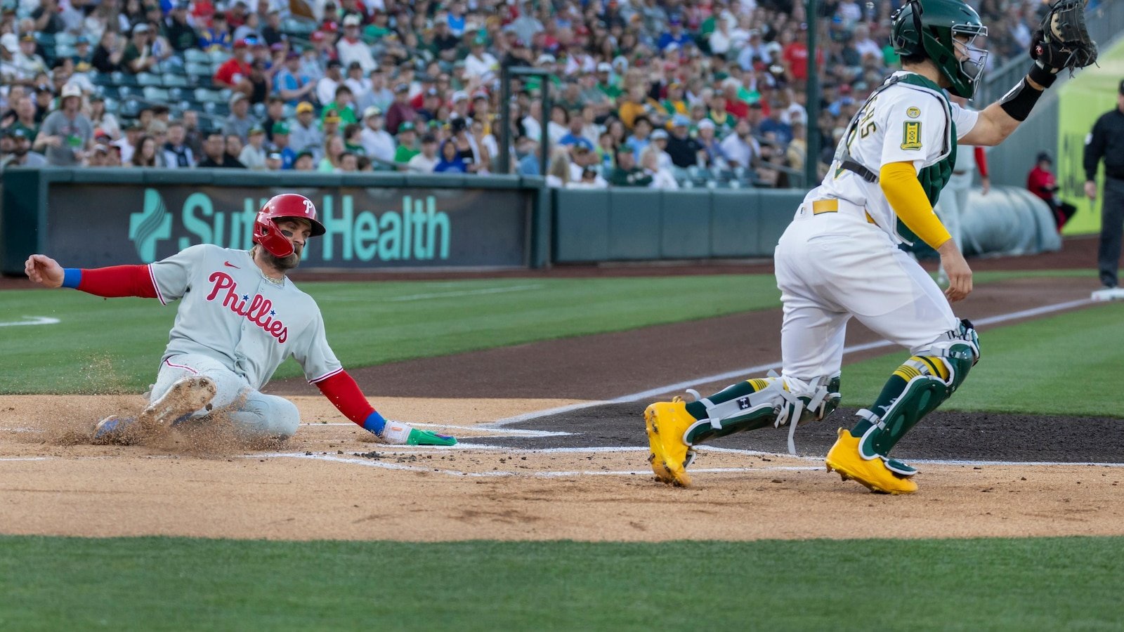 Schwarber reaches 18 ° home run, double double when phils earn ninth in a row and extend the slide from A to 11 games