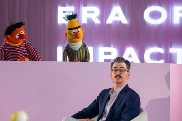 'Sesame Street' moves with Netflix, but it will remain in PBS