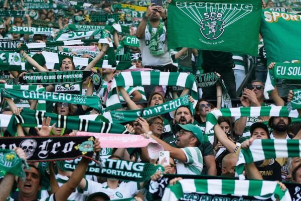 Sporting Lisbon wins the second consecutive title of the Portuguese League