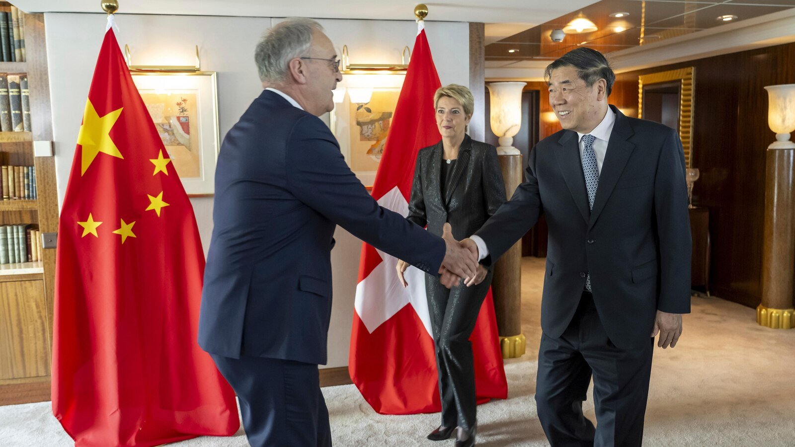 Tariff conversations begin among US and Chinese officials in Geneva