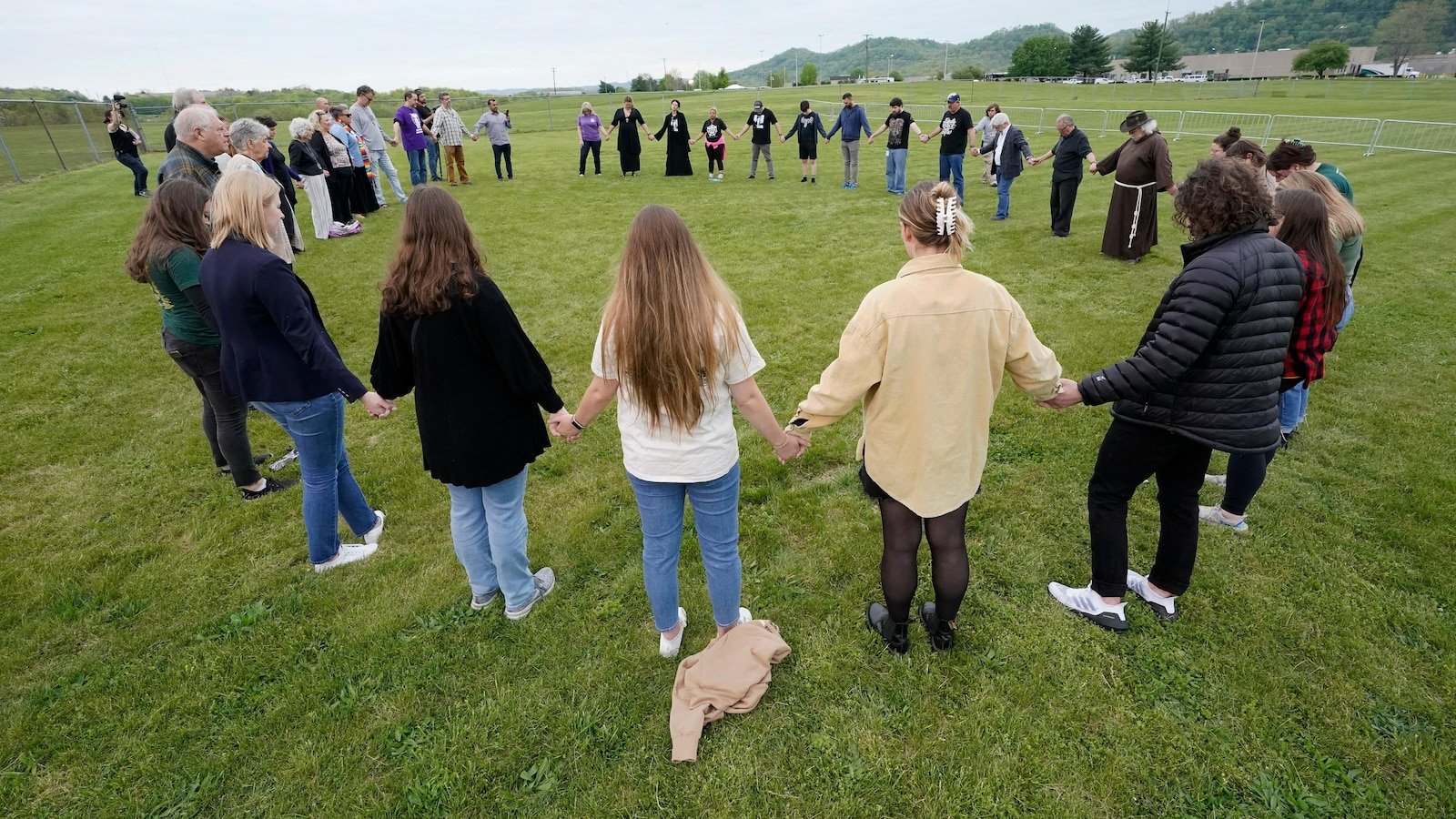 Tennessee's man faces the execution for killing his wife and 2 children