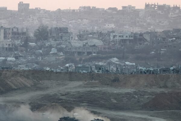 The Israeli cabinet approves the plan to occupy parts of Gaza, says Source