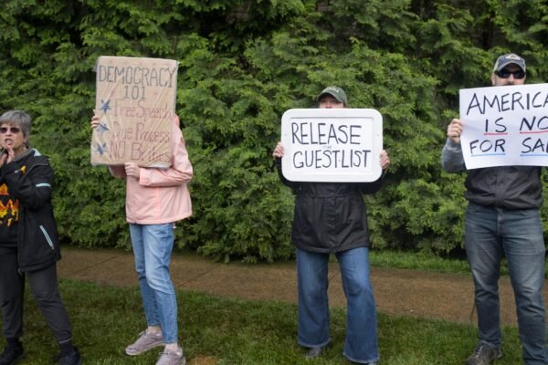 The cryptographic industry saw Trump as a champion, now he fears being putting personal profits first