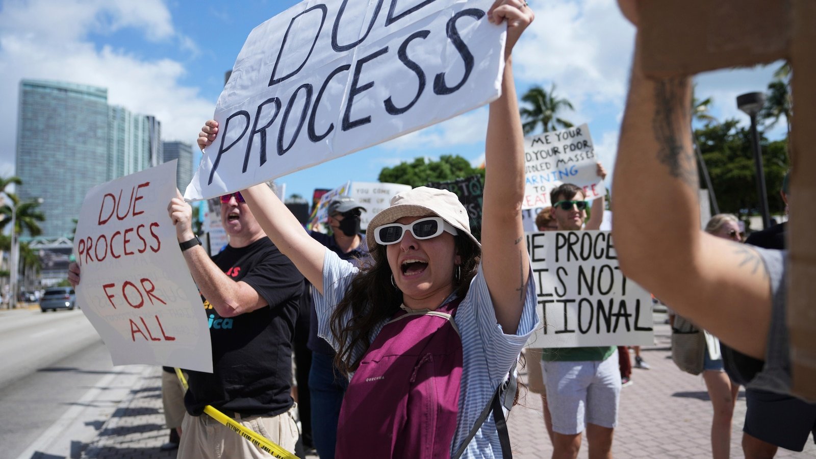 Trump's clash with the courts raises the perspective of appearing on the separation of powers