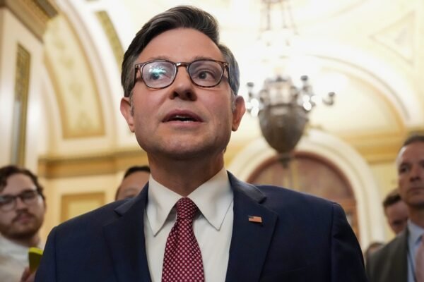 Vote on the Mega-Bill Fall in the budget committee of the House of Representatives: a setback for Johnson, Trump