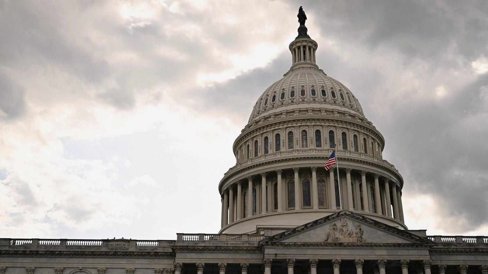 What to know about the Genius law, a project of cryptographic regulation law