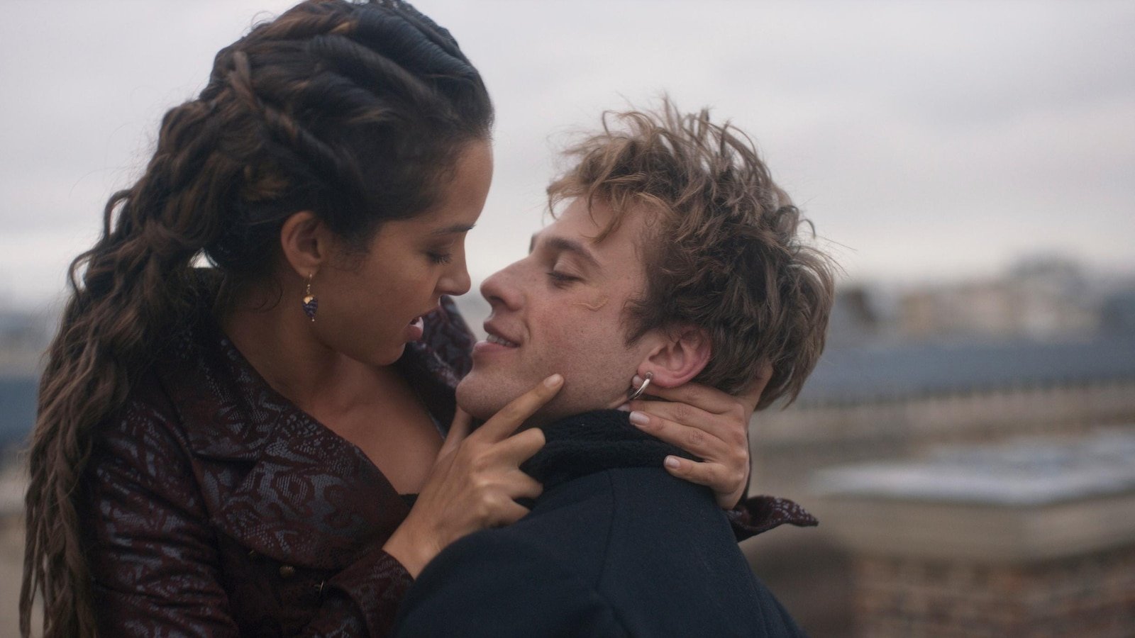 Yes, chef! 'Lent' presents the world's first celebrity chef in the world, a Kitchen of the Napoleonic era