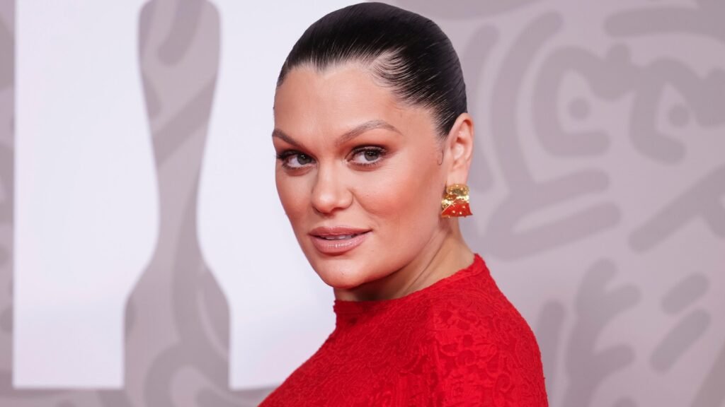 Pop singer Jessie J says she has been diagnosed with early breast cancer
