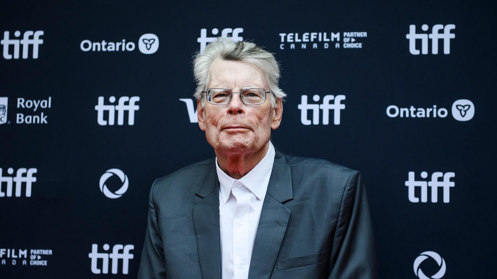 Stephen King in 'The life of Chuck', the end of the world and, yes, joy