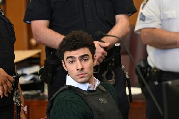 Suspicious in the CEO of United Killing said that "it made it come," says prosecutors