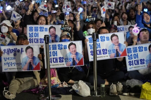 The open liberal leader, Lee, chose the president of South Korea, closing period of the political tumult